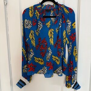 Belle Vere Floral Pleated Keyhole Top Blouse Size L/XL